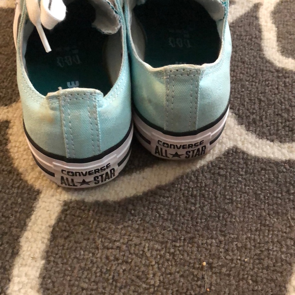 Converse - Picture 2 of 3